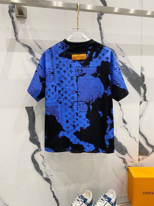 T-shirt imprimé bleu Rendering