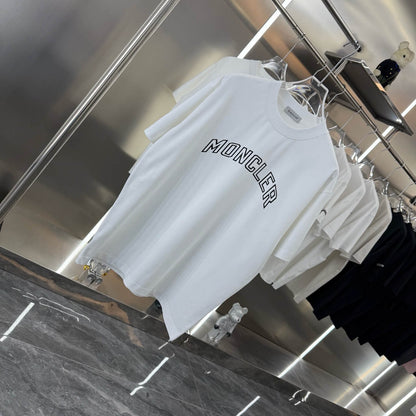 T-shirt imprimé lettres creuses