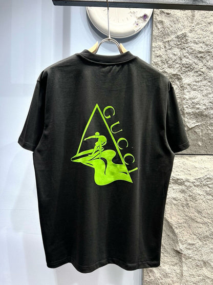 T-shirt imprimé surfeur