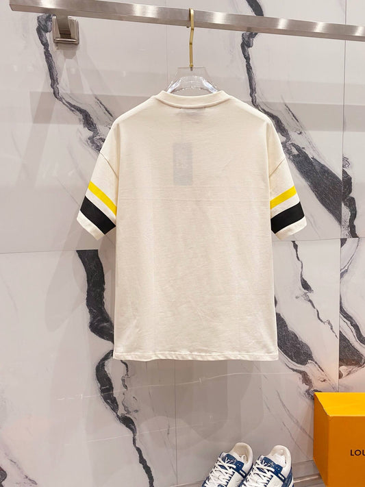 T-Shirt mit Ärmelstreifen