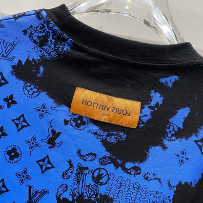 T-shirt imprimé bleu Rendering