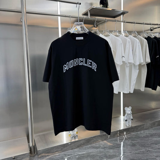 T-shirt imprimé lettres creuses