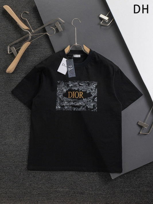 T-shirt brodé de lettres florales