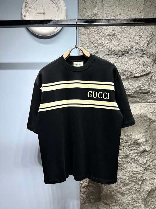 T-shirt rayé brodé avec lettres