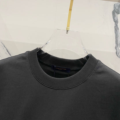 T-Shirt mit Tintenstrahlstickerei