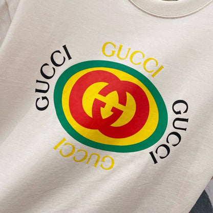 T-Shirt mit Ärmelstreifen