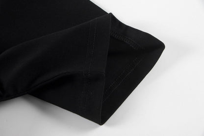 T-shirt à lettres ornées de bijoux