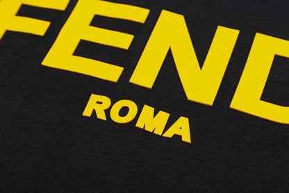 T-shirt imprimé lettre jaune
