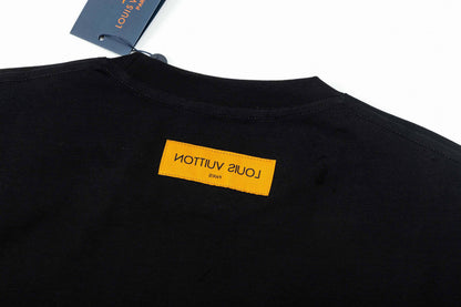 T-shirt imprimé lettres colorées