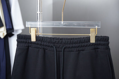 Shorts mit Blütenblatt-Applikation