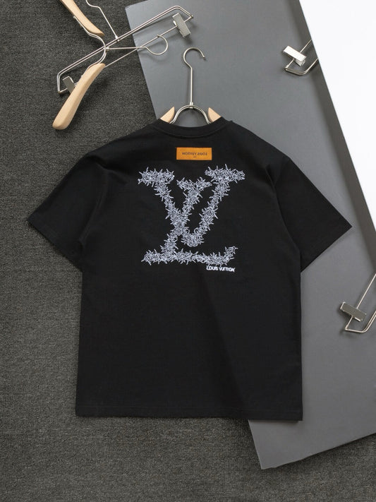 T-shirt brodé devant et derrière