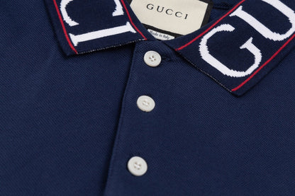 Polo à encolure avec lettres