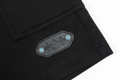 Türkisfarbene Shorts mit Schnallenakzent