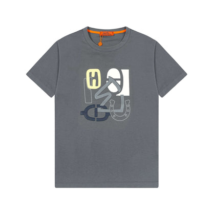 T-shirt brodé avec patch en cuir