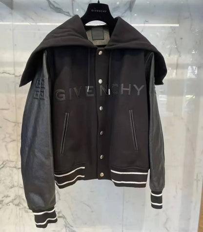 Kapuzenjacke mit Reißverschluss im Bahnendesign