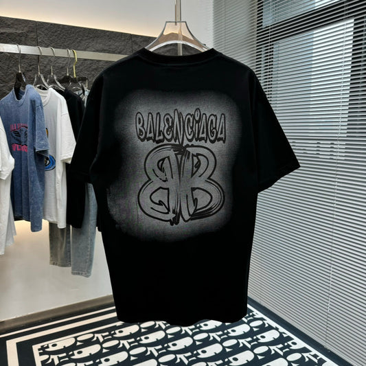T-shirt imprimé peinture en aérosol